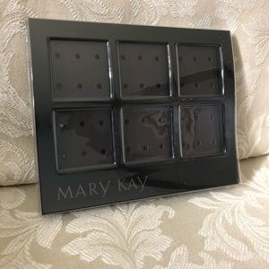 New Mary Kay Magnetic Powder Palette